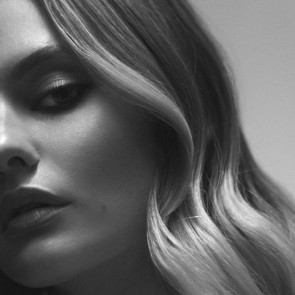 Meet your Posher, Ana